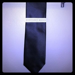NWT Geoffrey Beene Black satin Tie